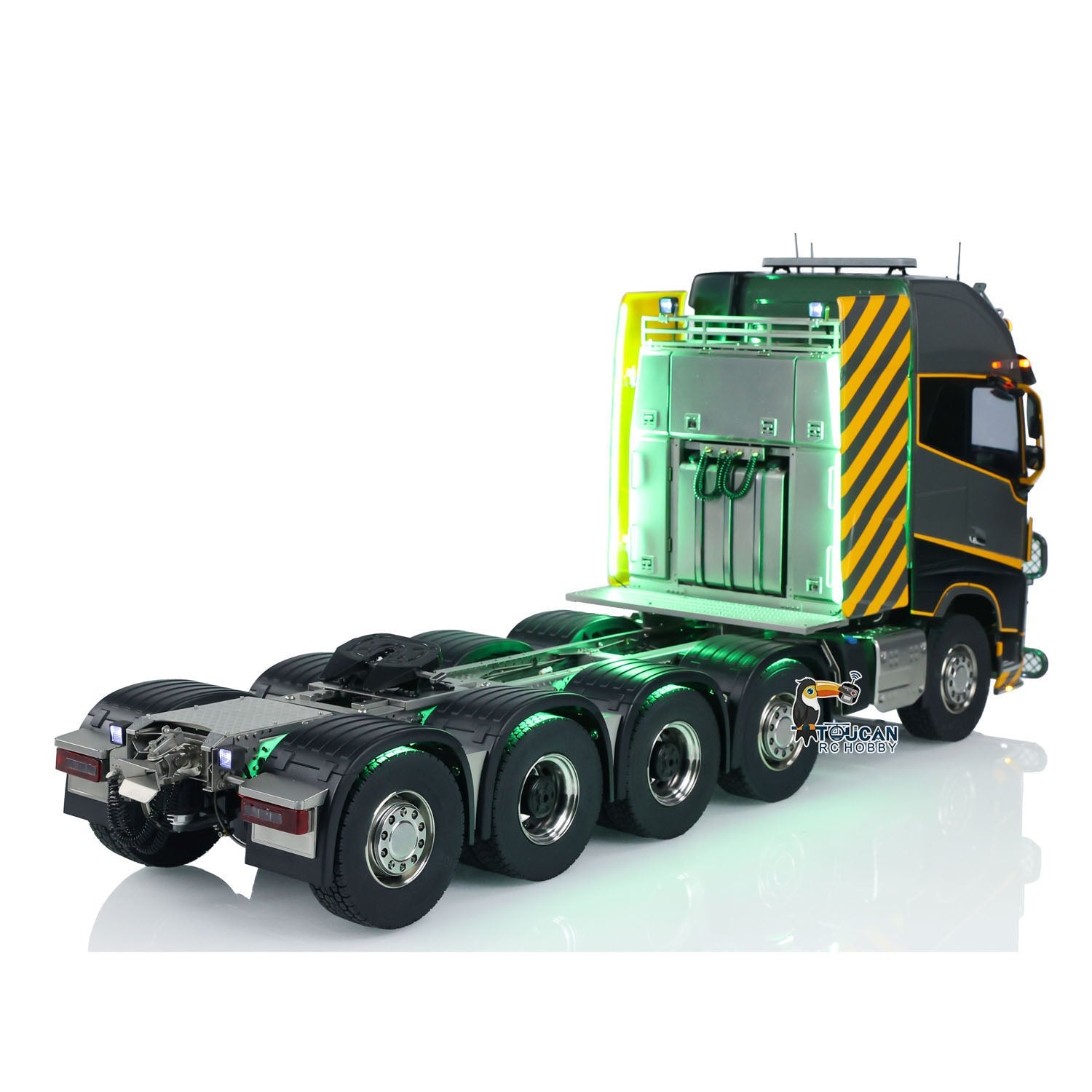 Unitru 02 rc tractor truck rear view with detailed truck body